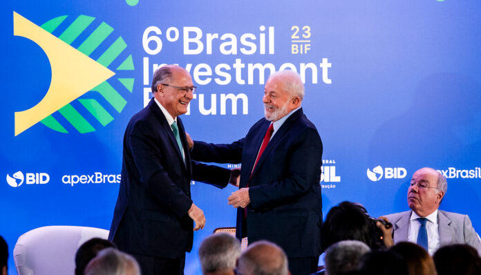 F2 -Presidente da República, Luiz Inácio Lula da Silva e vice-presidente, Geraldo Alckmin-Vinicius Santa Rosa
