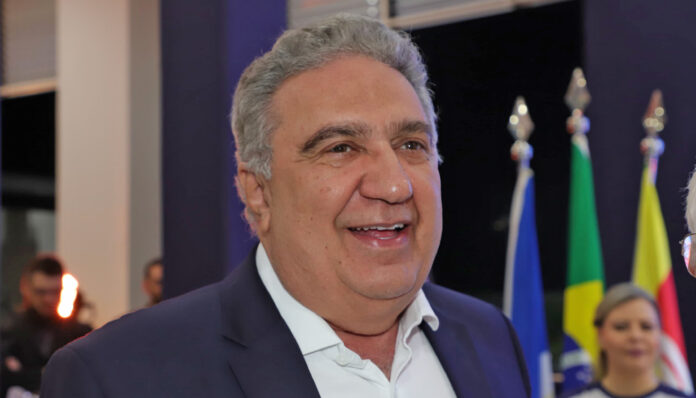 F2-Vice-Gov-Laurez-Moreira-inauguracao-escola-referencia-SESI-Araguaina-TO-foto-Adilvan-Nogueira-Gov-TO