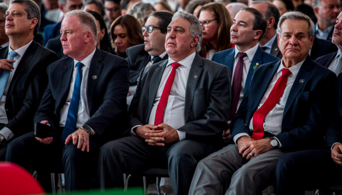 FOTO 2-O governador em exercício, Laurez Moreira, participou da cerimônia de divulgação do PAC Seleções -Vinicius Santa Rosa-Governo do Tocantins