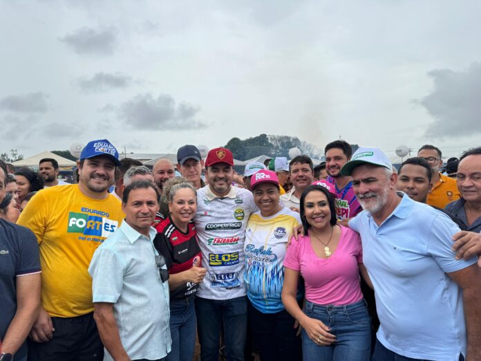 O governador Wanderlei Barbosa esteve presente na barraca e reforçou os investimentos na infraestrutura esportiva do Tocantins