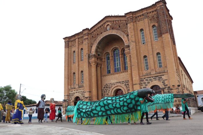 8ff95bd7-a068-4eed-bd31-7c92bb394245